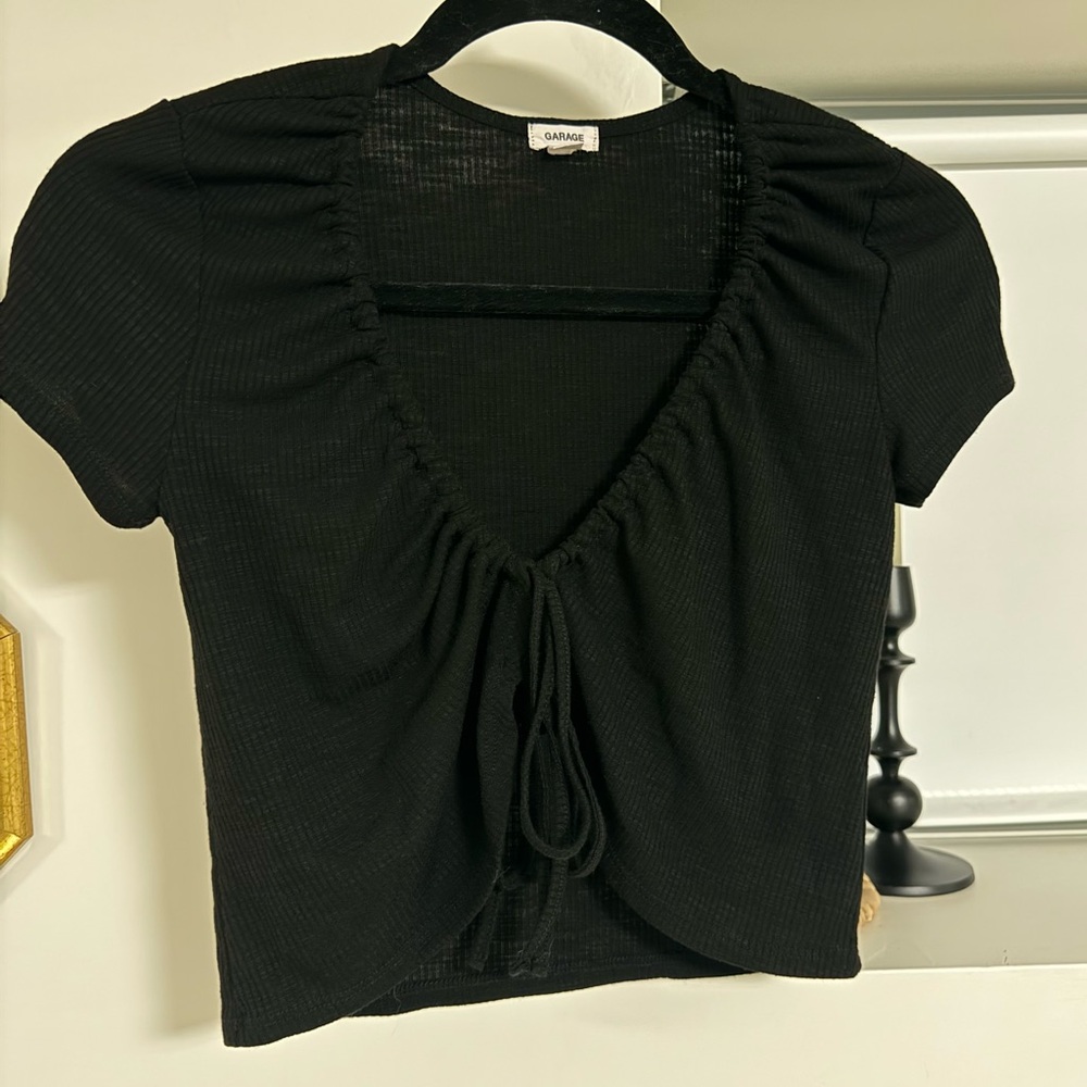 Garage Flyaway Tie Up Cropped Shirt